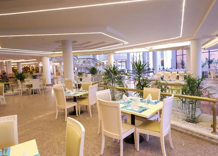 Calimera Blend Paradise Üdülőközpont Gurdaka