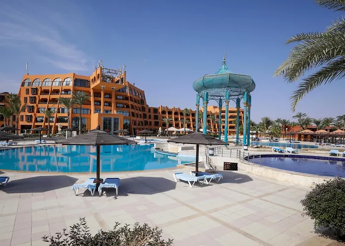 Üdülőközpont Calimera Blend Paradise 5*