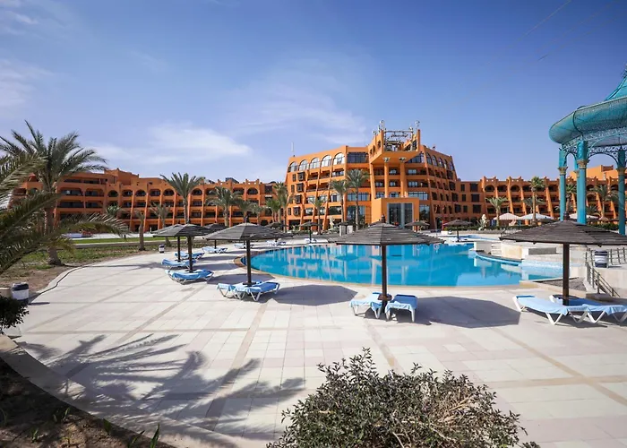 Üdülőközpont Calimera Blend Paradise 5*